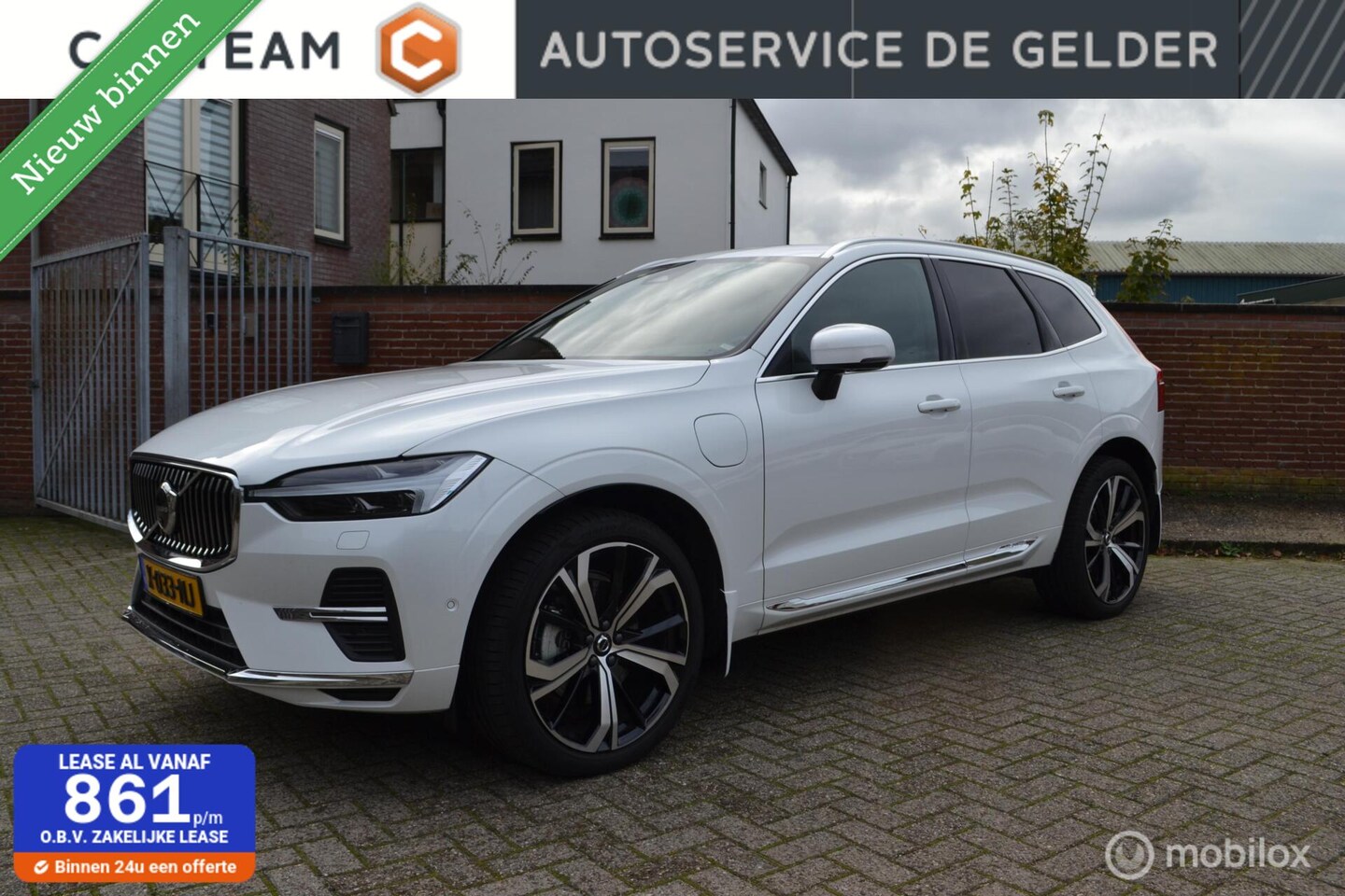 Volvo XC60 - 2.0 T6 Plug-in hybrid AWD Ultimate Bright | Head-up | Stoel + Stuurverwarming | Trekhaak | - AutoWereld.nl