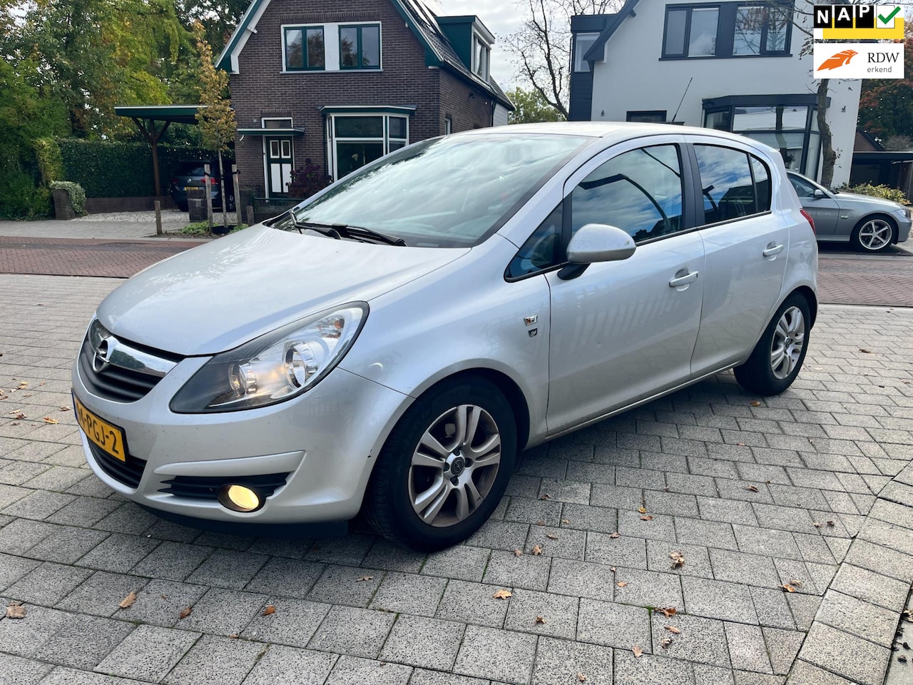 Opel Corsa - 1.3 CDTi Ecc LM Isofix 5 Drs APK '111' Edition - AutoWereld.nl