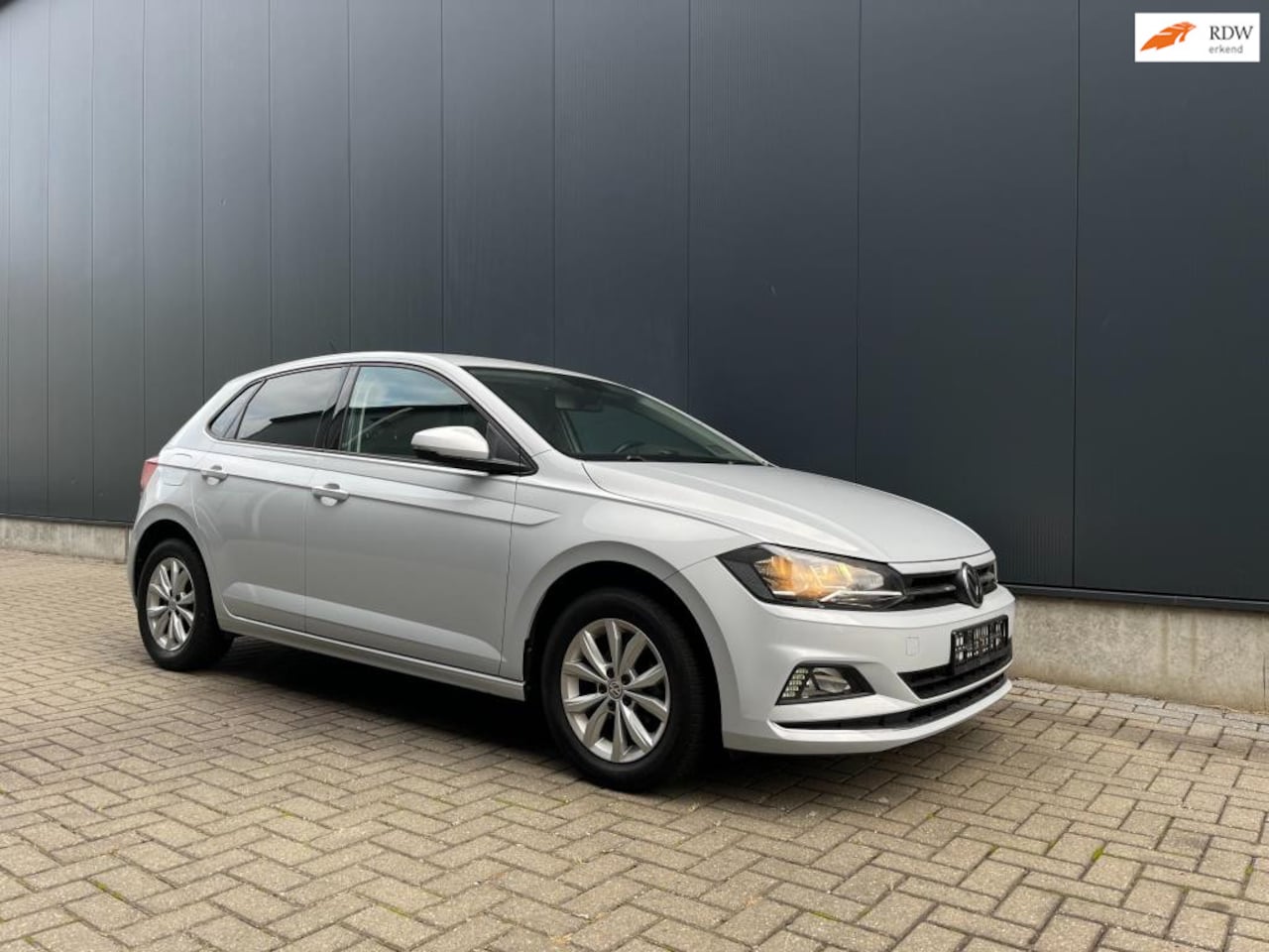 Volkswagen Polo - 1.0 TSI Highline CLIMA, CruiseControl, CARPLAY - AutoWereld.nl