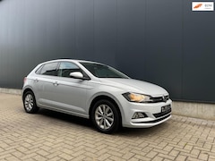 Volkswagen Polo - 1.0 TSI Highline CLIMA, CruiseControl, CARPLAY