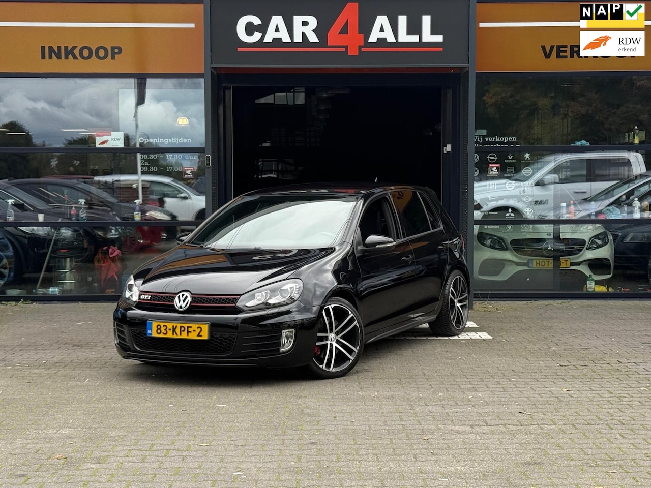 Volkswagen Golf - 2.0 GTI NAP/LEDER/STLVRM/CARPLAY/LED/CLIMA/APK 04-02-2026 - AutoWereld.nl