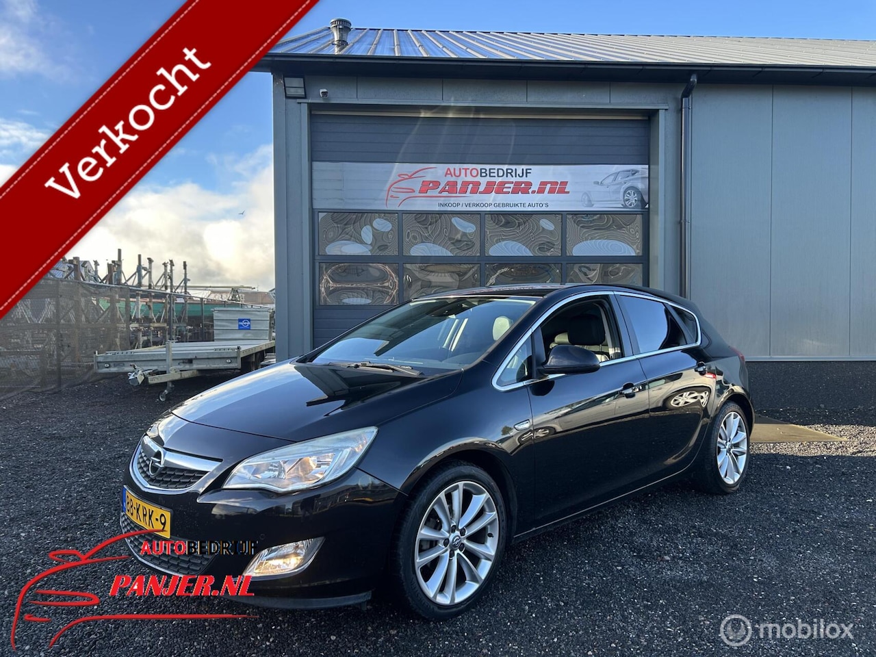 Opel Astra - 1.6 Cosmo "AIRCO+LEDER+CRUISE+NAVI+TREKHAAK" - AutoWereld.nl