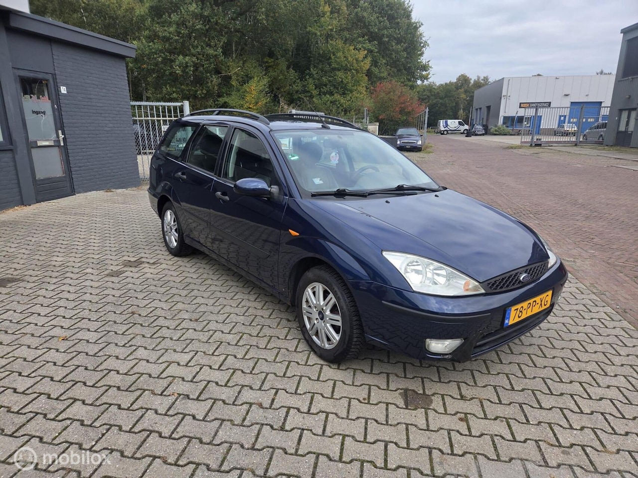 Ford Focus Wagon - 1.6-16V Ambiente 1.6-16V Ambiente - AutoWereld.nl