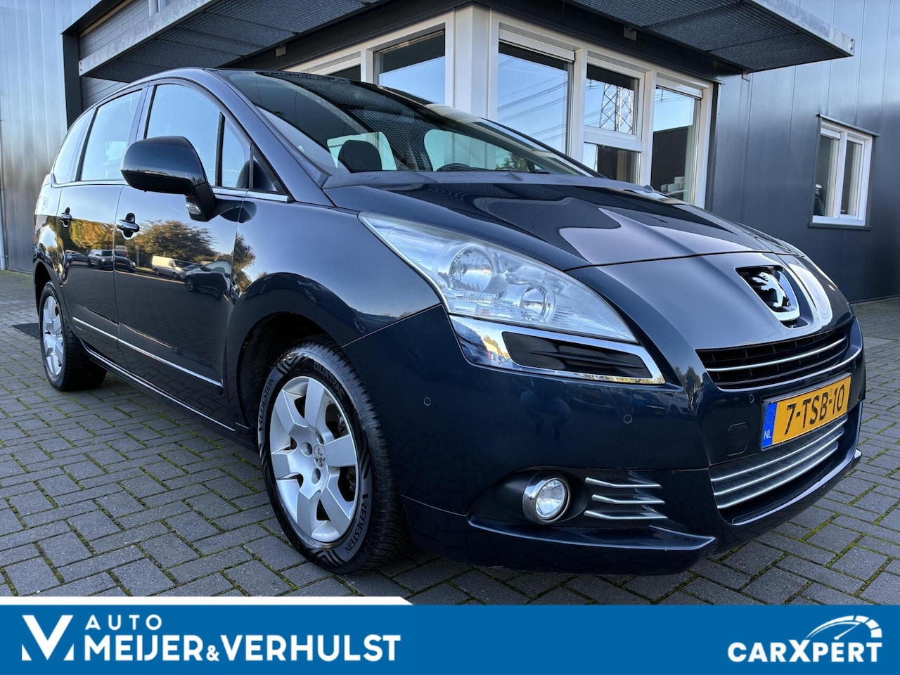 Peugeot 5008 - 1.6 HDiF Blue Lease | CLIMA | CRUISE | 7-PERSOONS | 159000 KM!!! - AutoWereld.nl