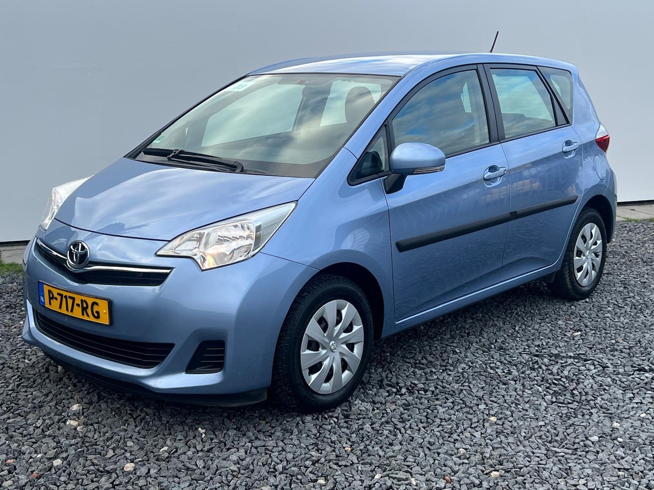 Toyota Verso S - 1.3 VVT-i Comfort Plus - Lage Kmstand : 24267 - AutoWereld.nl
