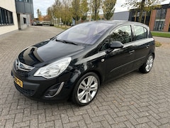 Opel Corsa - 1.2-16V Business+ CLIMA CRUISE NAVI NAP