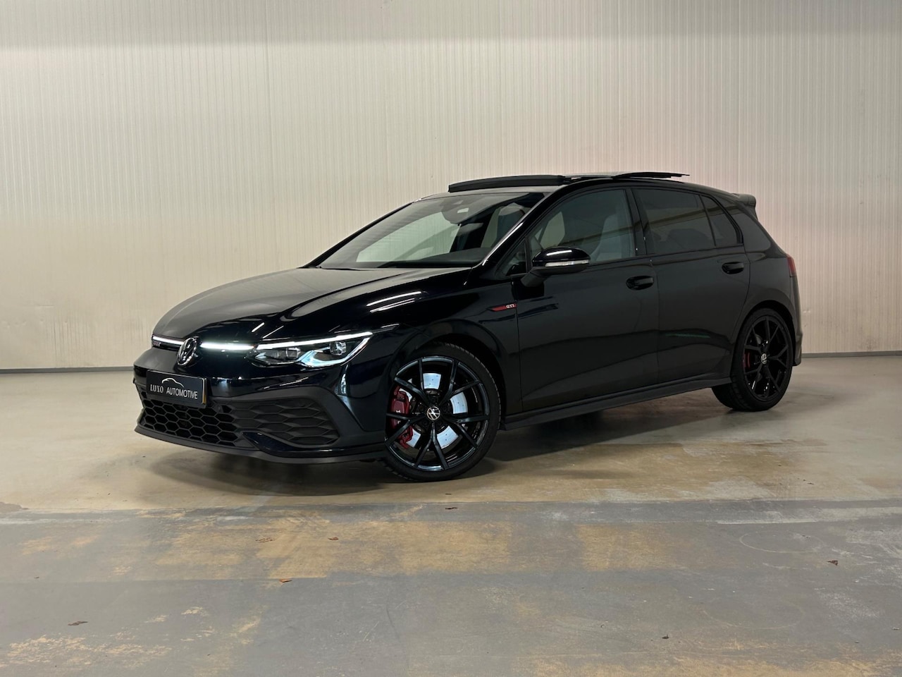 Volkswagen Golf - 2.0 TSI GTI Clubsport | PANO | H&K | IQ LIGHTS | LEDER | CAMERA - AutoWereld.nl