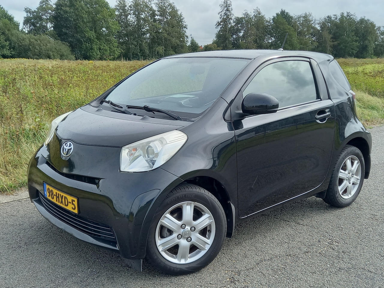 Toyota iQ - 1.0 VVTi Comfort 1.0 VVTi Comfort - AutoWereld.nl