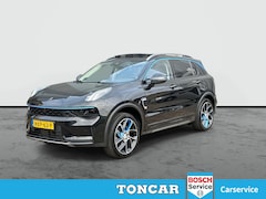 Lynk & Co 01 - 1.5 Plug in Hybrid 261pk | SkyRoof | 360° Camera | Climate Pack | Pilot Assist | Park Assi