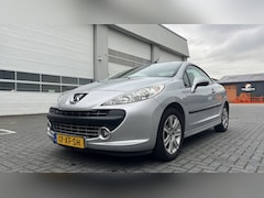 Peugeot 207 CC - 1.6 VTi Première