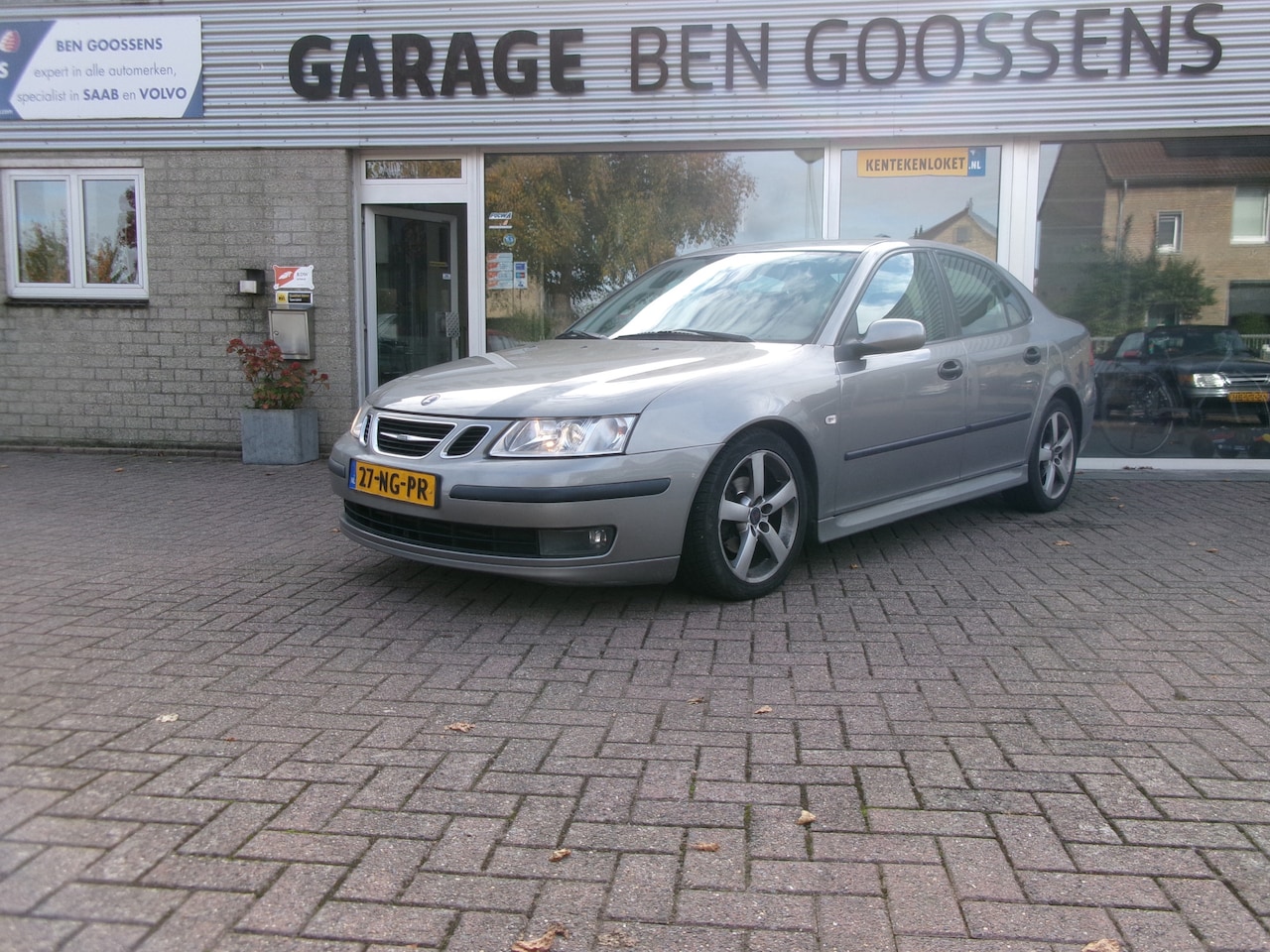 Saab 9-3 Sport Sedan - 1.8t Vector 1.8t Vector - AutoWereld.nl
