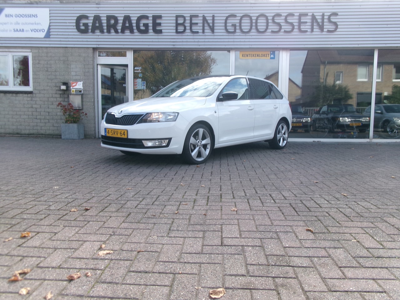 Skoda Rapid Spaceback - 1.2 TSI Greentech Elegance Businessline Pro 1.2 TSI Greentech Elegance Businessline Pro - AutoWereld.nl