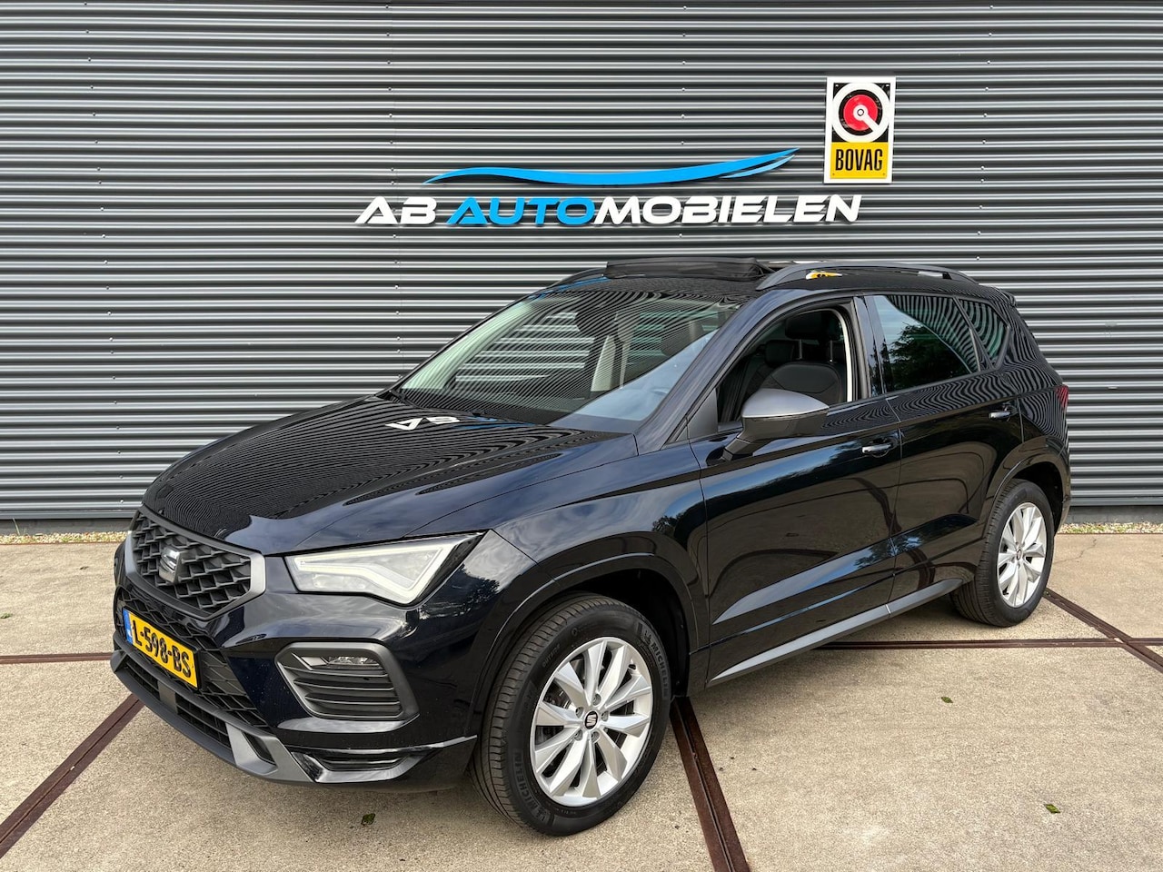 SEAT Ateca - 1.5 TSI Xperience DIGITALE DASH/ PANO/ CAMERA - AutoWereld.nl