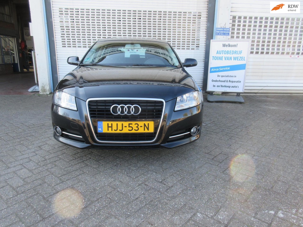 Audi A3 Sportback - 1.2 TFSI Attraction Advance leer clima cruise - AutoWereld.nl