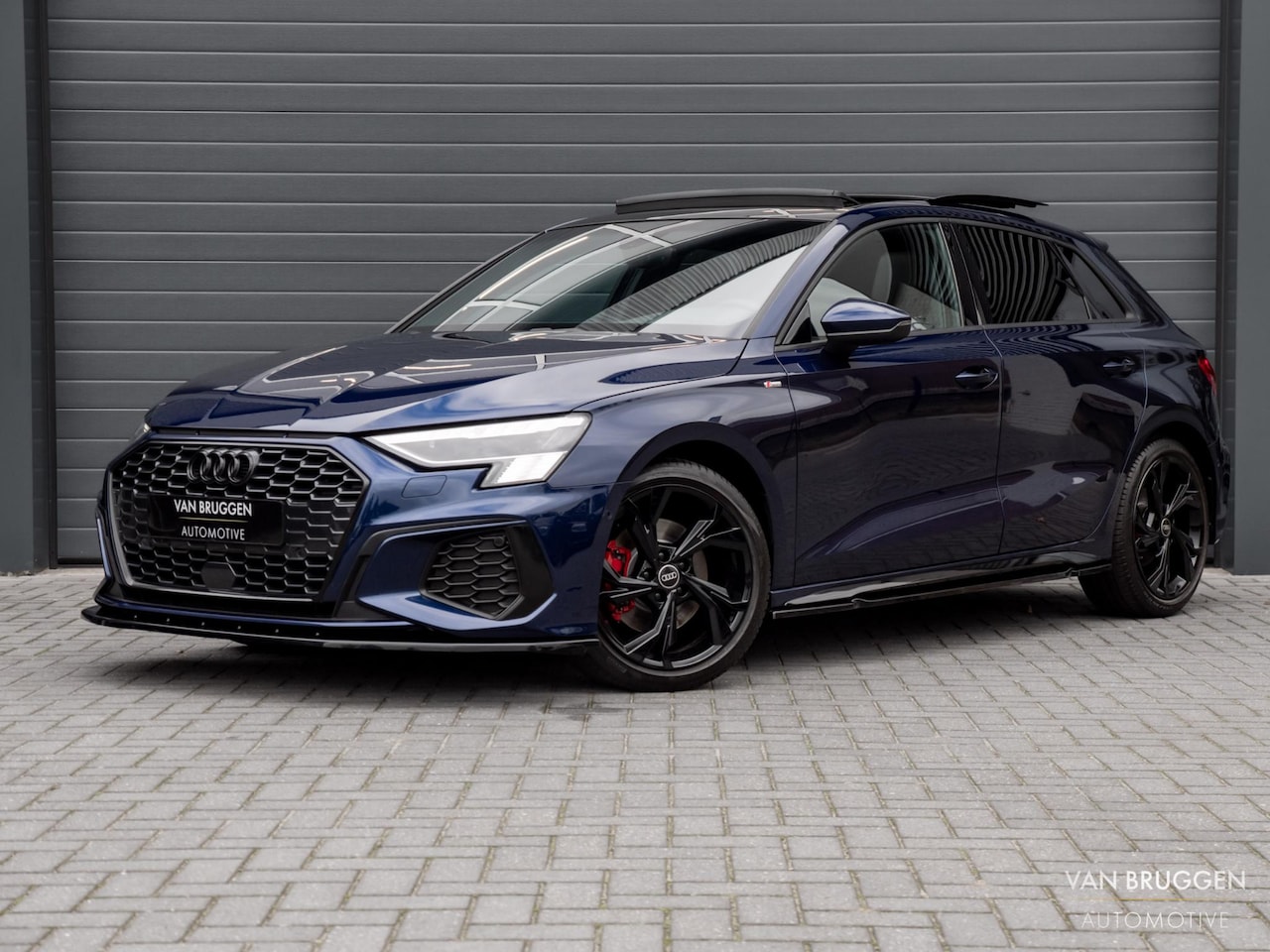 Audi A3 Sportback - 35 TFSI S edition Pano S3 Matrix Camera ACC CarPlay - AutoWereld.nl