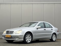 Mercedes-Benz C-klasse - 180 K. Classic - automaat - nap - cruise - airco - camera