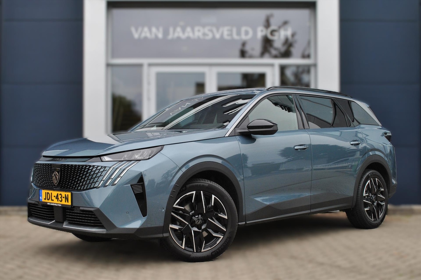 Peugeot 5008 - Allure 1.2 Hybrid 145pk e-DCS6 - AutoWereld.nl