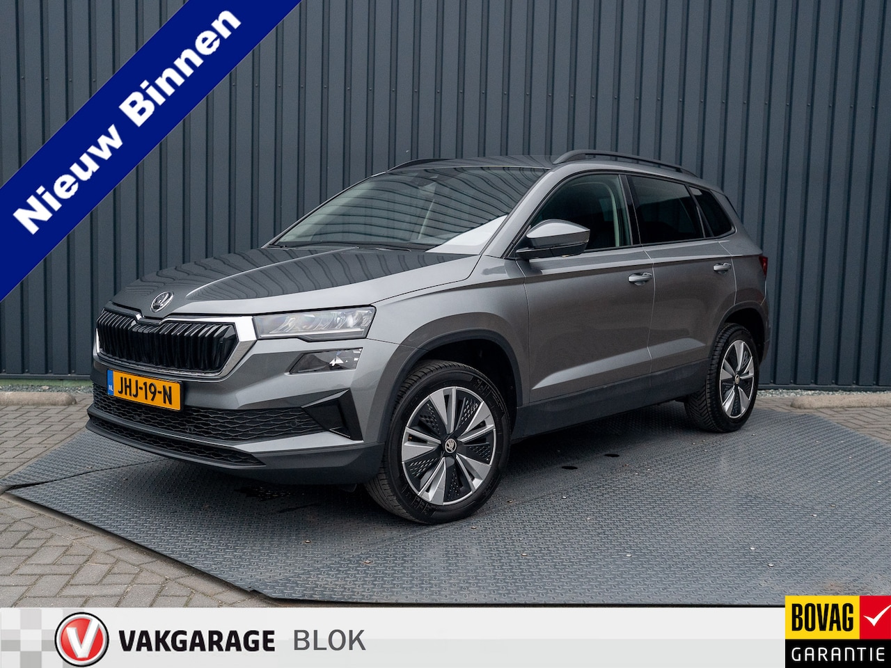Skoda Karoq - 1.5 TSI ACT Business Edition Plus | Keyless | Camera | Elk. A-klep | Adapt. Cr. | Prijs Ri - AutoWereld.nl