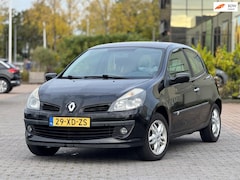 Renault Clio - 1.4-16V Team Spirit | Airco | Elektrische ramen | 2 sleutels | LM velgen