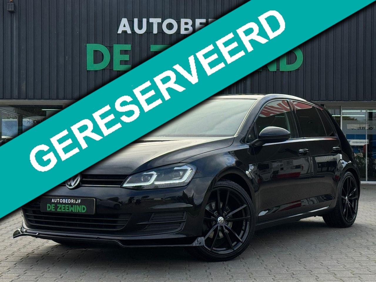 Volkswagen Golf - 1.2 TSI Easyline|R-Lone|Led lampen|Rijklaar - AutoWereld.nl