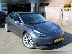 Tesla Model 3 - Long Range AWD 75 kWh TREKHAAK / 19" LMV / AUTOPILOT / 1e EIG / incl. BTW / LEER / PANODAK
