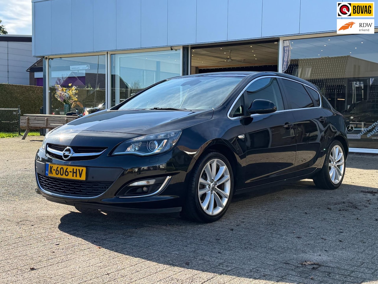 Opel Astra - 1.4 Turbo Edition / SPORT / CAMERA / STOEL VERW / STUUR VERW / - AutoWereld.nl