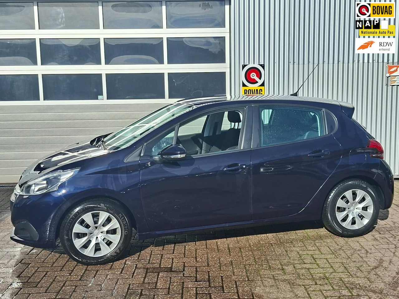Peugeot 208 - 1.2 PureTech Blue Lion PDC Airco - AutoWereld.nl