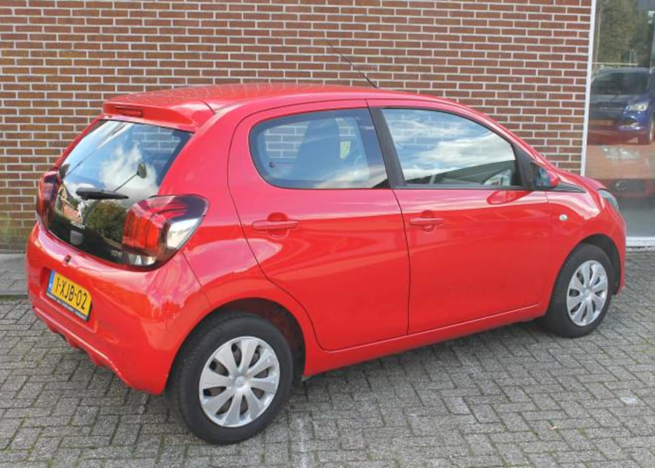 Peugeot 108 - 1.0 12V E-VTI 69PK 5DR Active