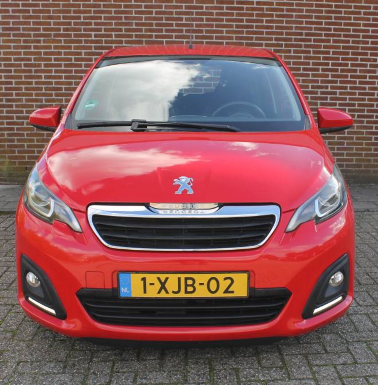 Peugeot 108 - 1.0 12V E-VTI 69PK 5DR Active