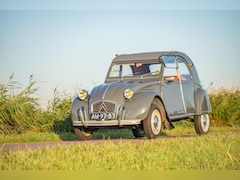 Citroën 2 CV - AZAM