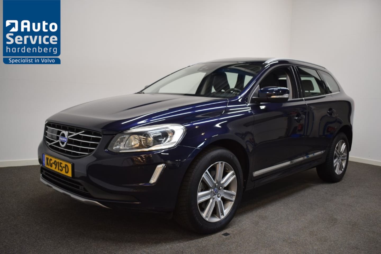 Volvo XC60 - 2.0 T5 245pk AUT8 Summum Schuifdak/ Leer/ Mem stoel/ Camera/ Verw. voorruit - AutoWereld.nl