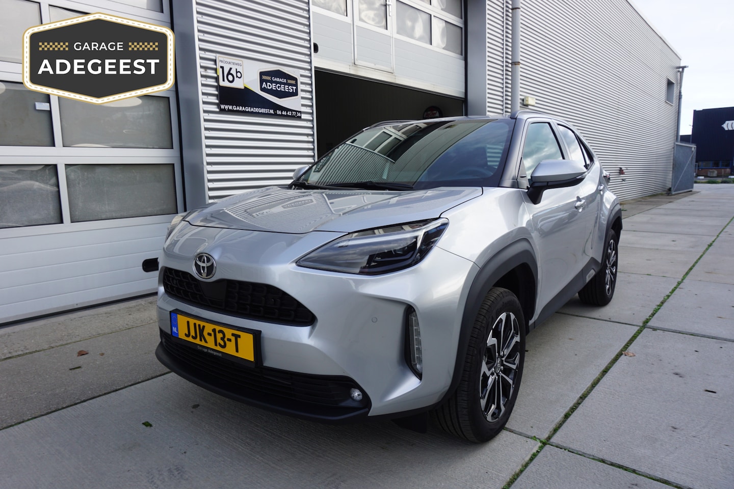 Toyota Yaris Cross - 1.5 Hybrid 115 Business Plus |Navi|Carplay|PDC V+A|Stoel en stuurverw|Dodehoek| - AutoWereld.nl