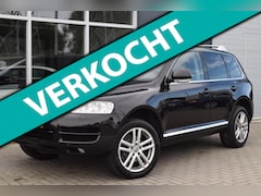 Volkswagen Touareg - 3.2 V6 Individual | Automaat | Leder | APK 8-2026