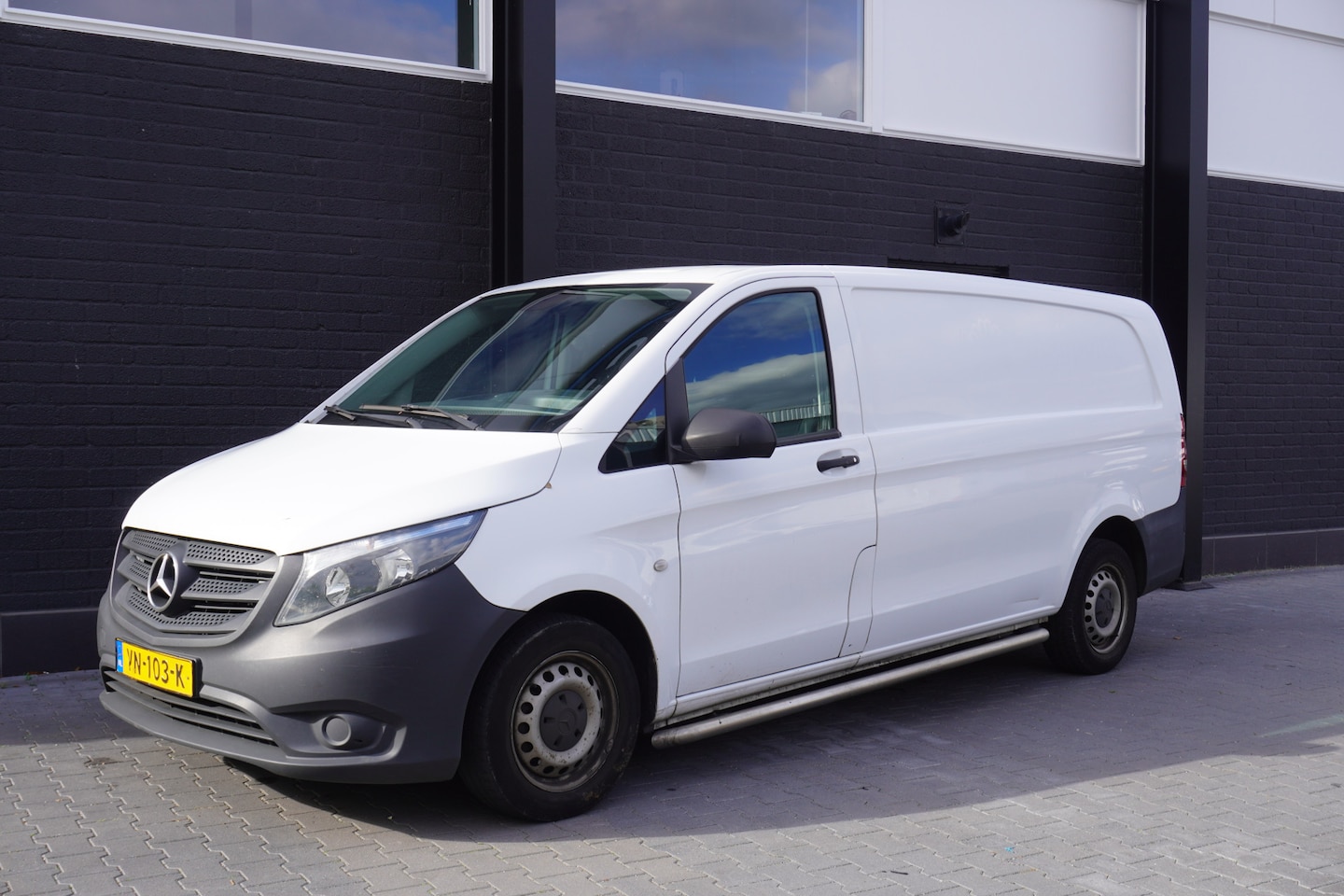 Mercedes-Benz Vito - 111 CDI XL - Airco - Camera - € 6.950,- Excl. - AutoWereld.nl
