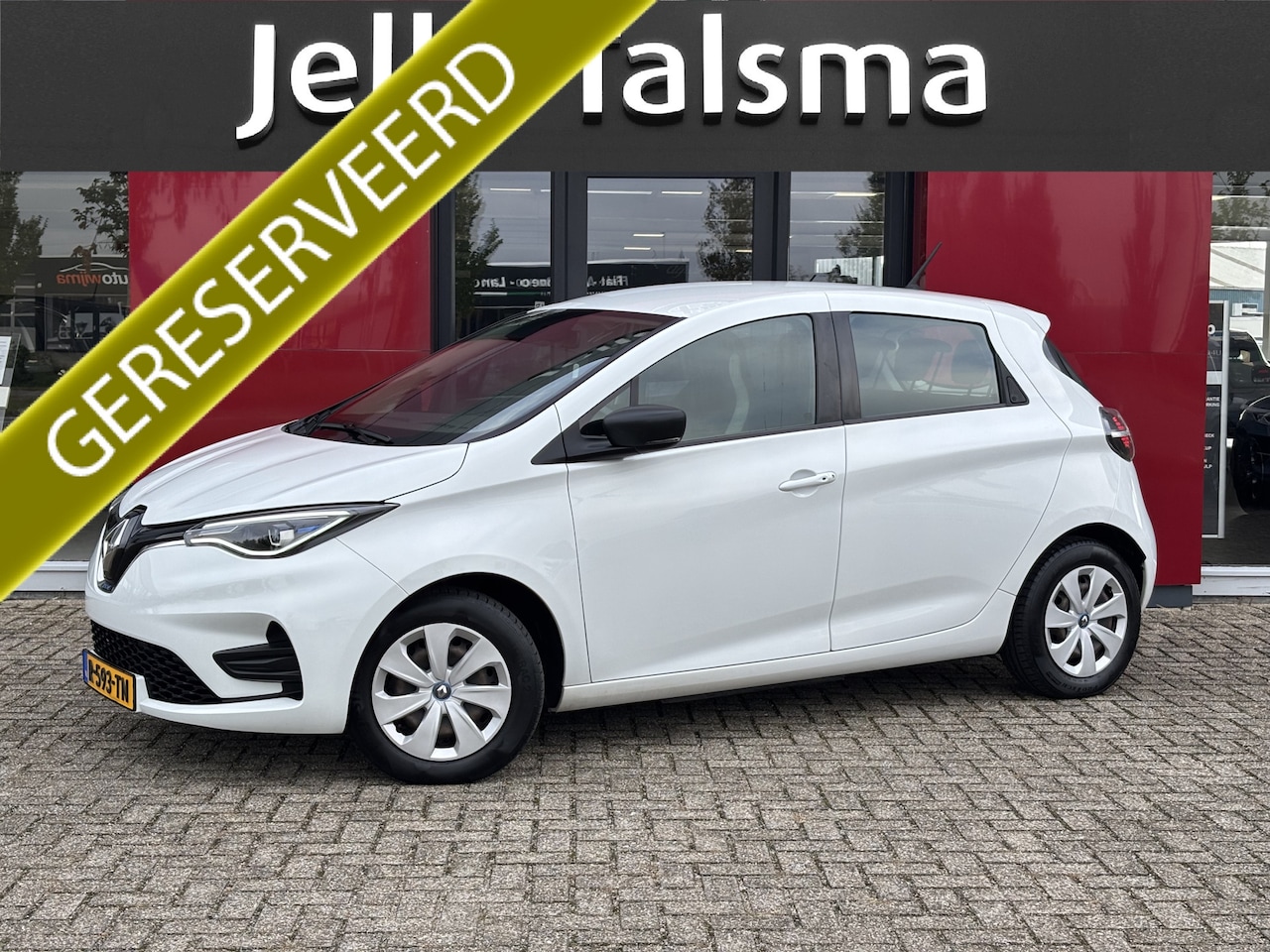 Renault Zoe - R110 Life 52 kWh (ex Accu) | Climate Control | Parkeersensoren | Regen/Licht sensor Leasea - AutoWereld.nl