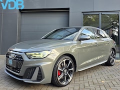 Audi A1 Sportback - 40 TFSI S Line Edition One CHRONOS GRAU
