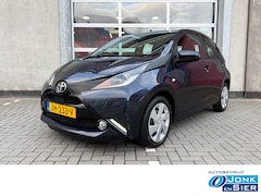 Toyota Aygo - 1.0 VVT-i x-play|Airco|Camera|4-seiz.banden|Bluetooth|Rijklaarprijs