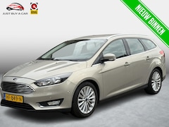 Ford Focus Wagon - 1.0 Titanium Edition / Nieuwe distributieriem / Nieuwe APK / Cruise control / Zicht-pakket