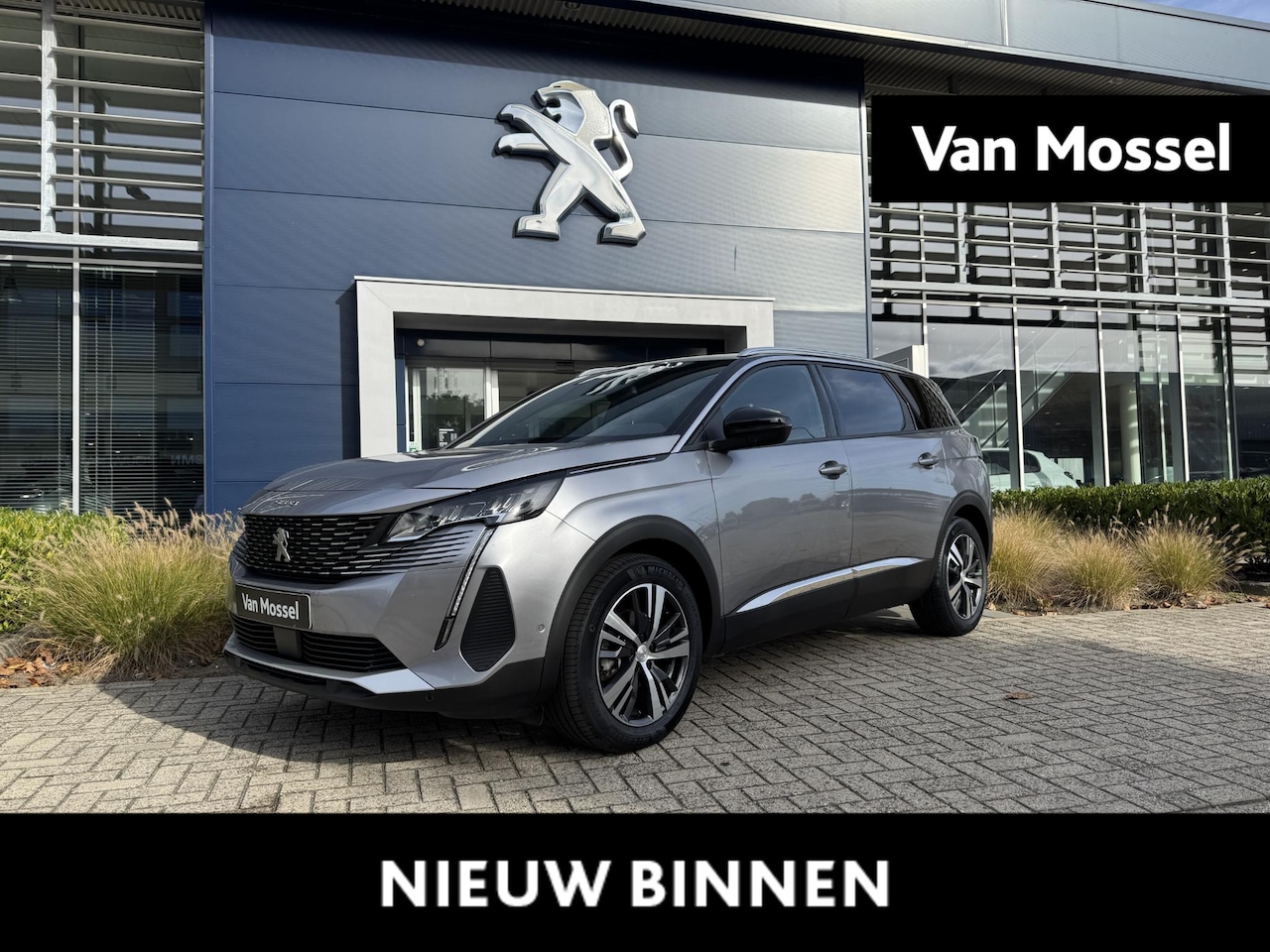 Peugeot 5008 - 1.2 Hybrid 136 Allure Pack Business l Pack Drive Assist - AutoWereld.nl