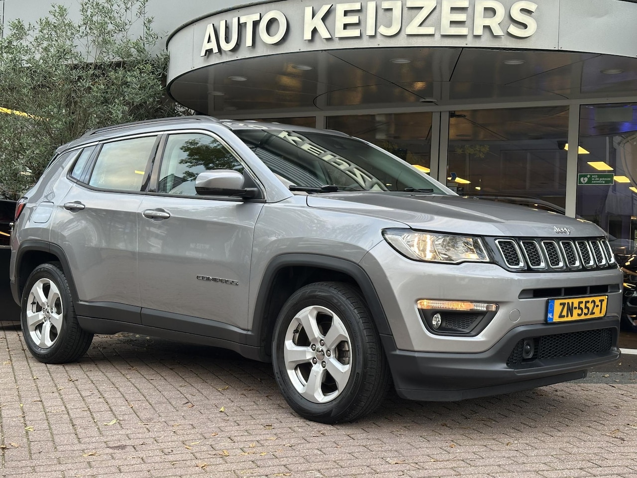 Jeep Compass - 1.4 MultiAir Longitude Cruise Lane Assist Camera DAB+ Leer/Stof 17''LM Trekhaak - AutoWereld.nl