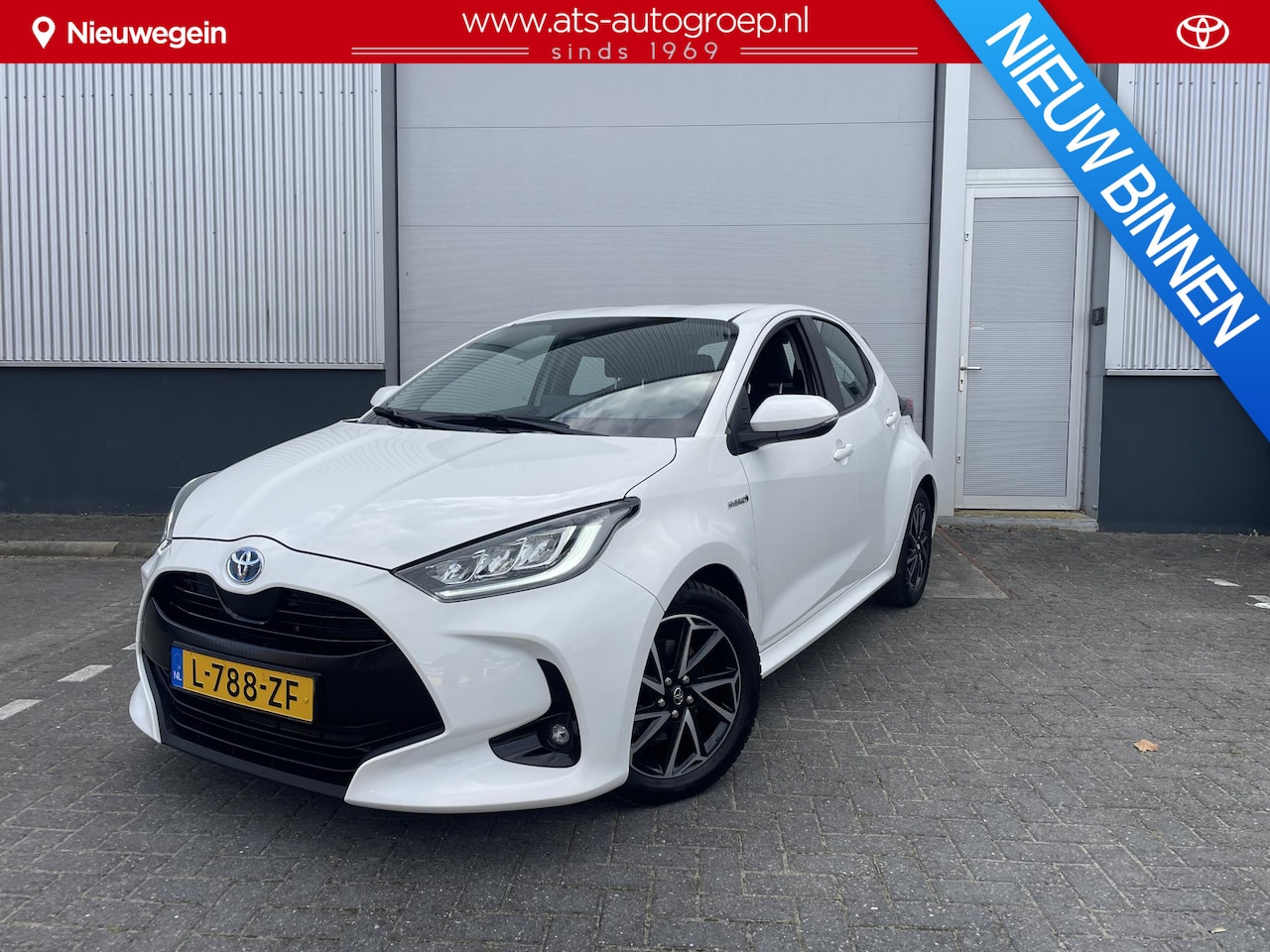 Toyota Yaris - 1.5 Hybrid Business Plus | Dynamic | Org NL en 1e Eigenaar | 34.000 KM  | - AutoWereld.nl