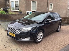 Ford Focus Wagon - 1.0 Titanium
