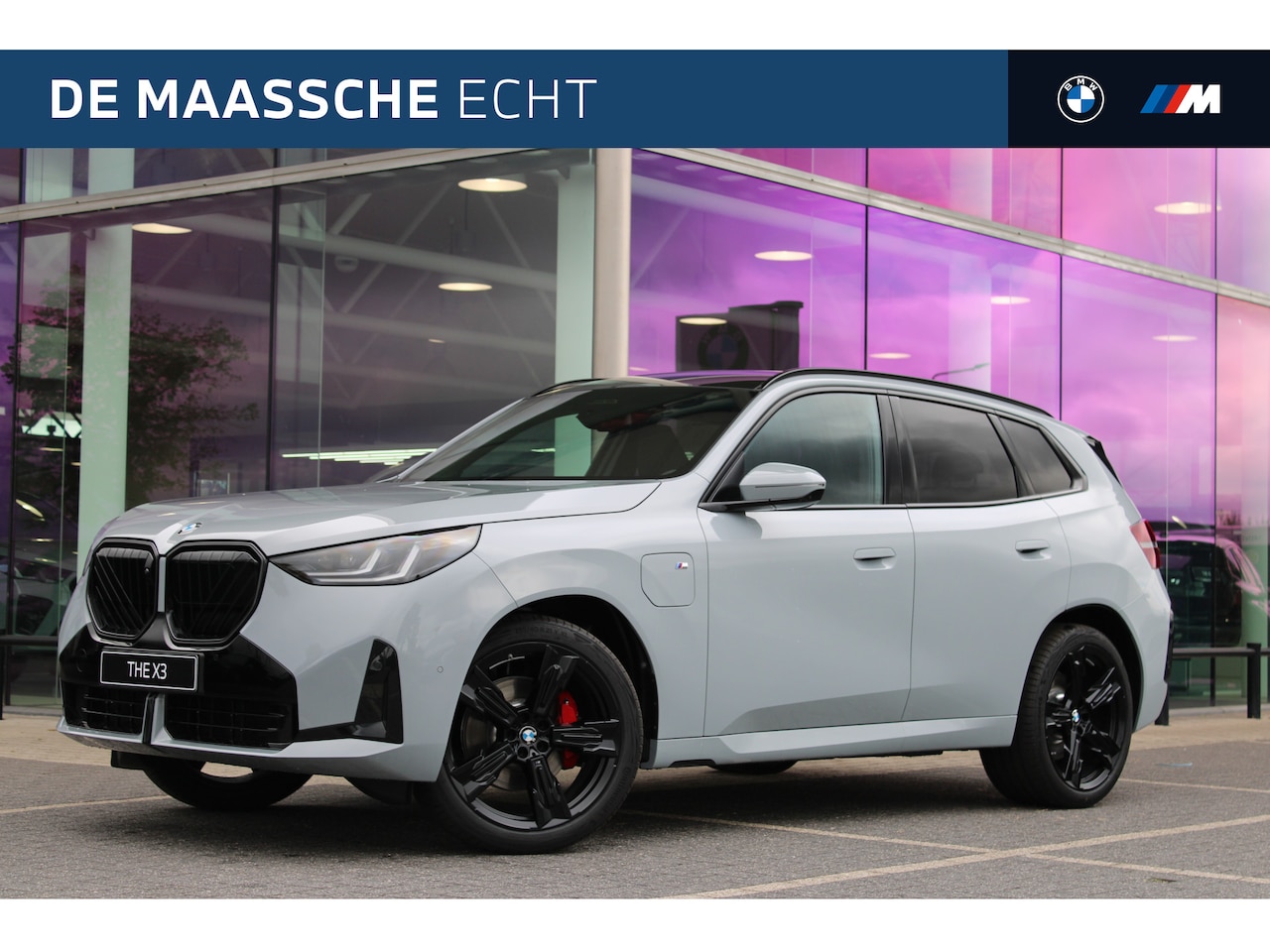 BMW X3 - 30e xDrive M Sport Automaat / Panoramadak / Trekhaak / Sportstoelen / Adaptieve LED / Park - AutoWereld.nl