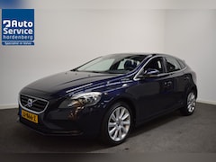 Volvo V40 - 2.0 T3 153pk Nordic+ Xenon/ Stoel, voorruit verw./ Standkachel/ Digitaal dashboard