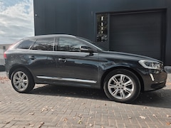 Volvo XC60 - 2.0 D4 FWD R-Design