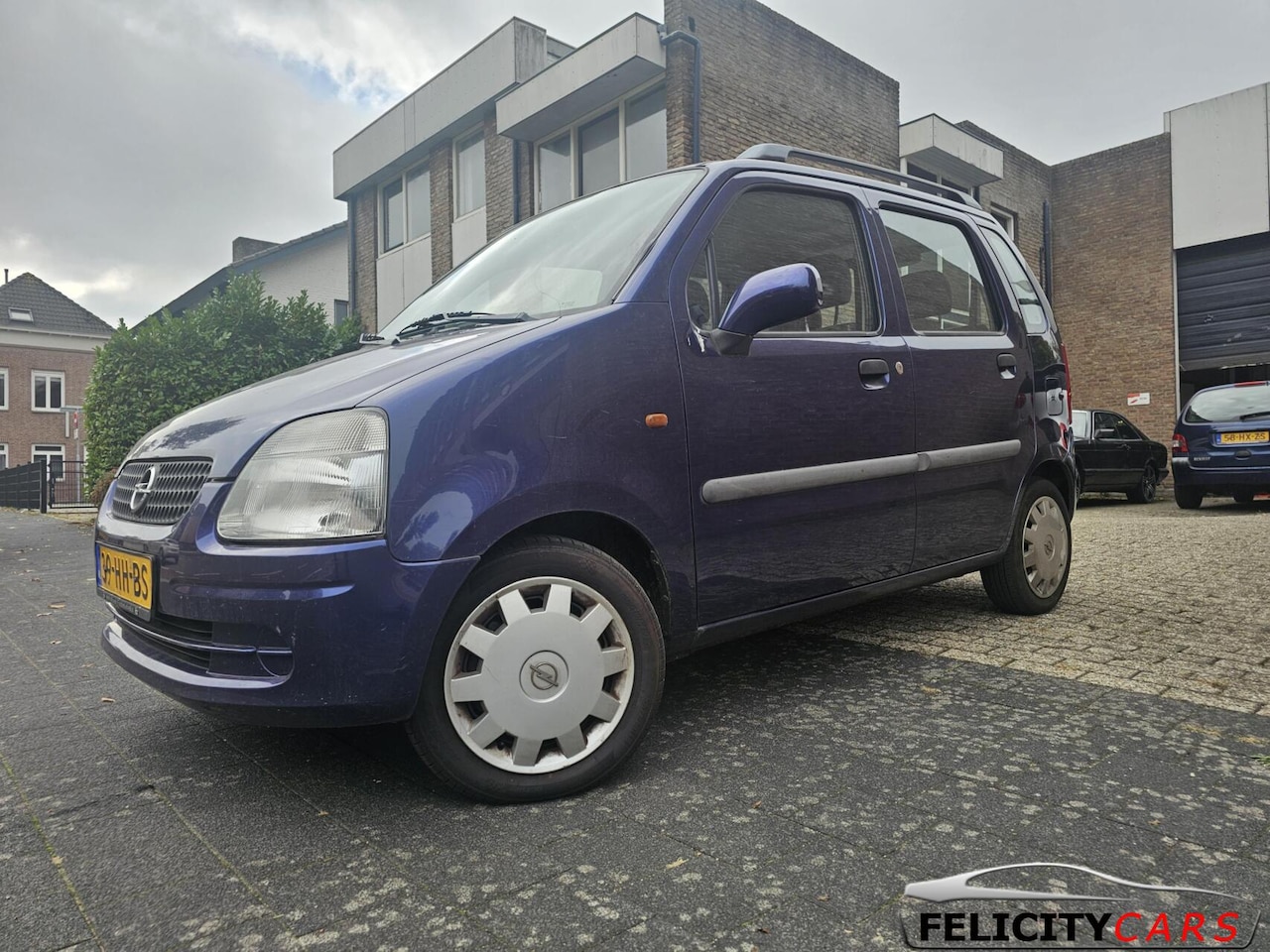 Opel Agila - 1.2-16V Color Edition 1.2-16V Color Edition - AutoWereld.nl