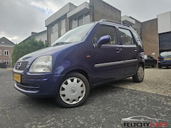 Opel Agila - 1.2-16V Color Edition 2 x paars en groen