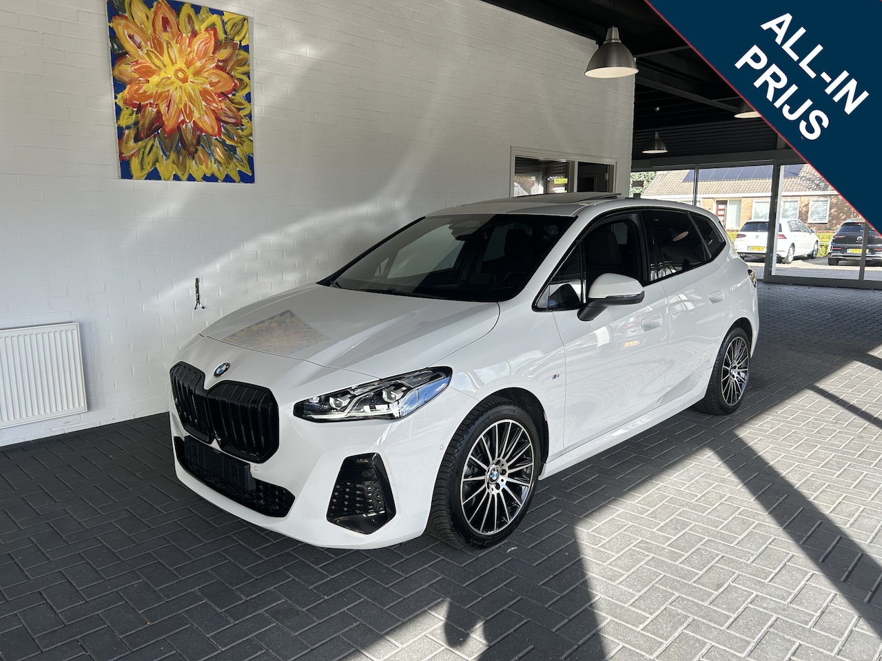 BMW 2-serie Active Tourer - 220i M-Sport / Pano / H&K / Stoelverwarming / HUD - AutoWereld.nl