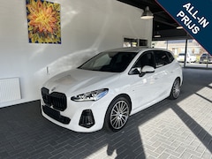 BMW 2-serie Active Tourer - 220i M-Sport / Pano / H&K / Stoelverwarming / HUD