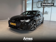 Audi A3 Limousine - 30 TFSI S edition | Assistentiepakket | Panoramadak Dit betreft een demo auto, informeer n